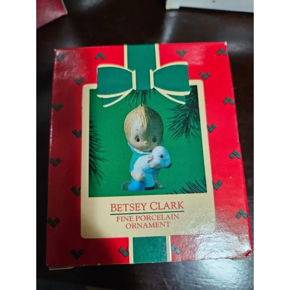 Vintage Hallmark Keepsake Fine Porcelain Ornament 'Betsey Clark' 1985 Christmas